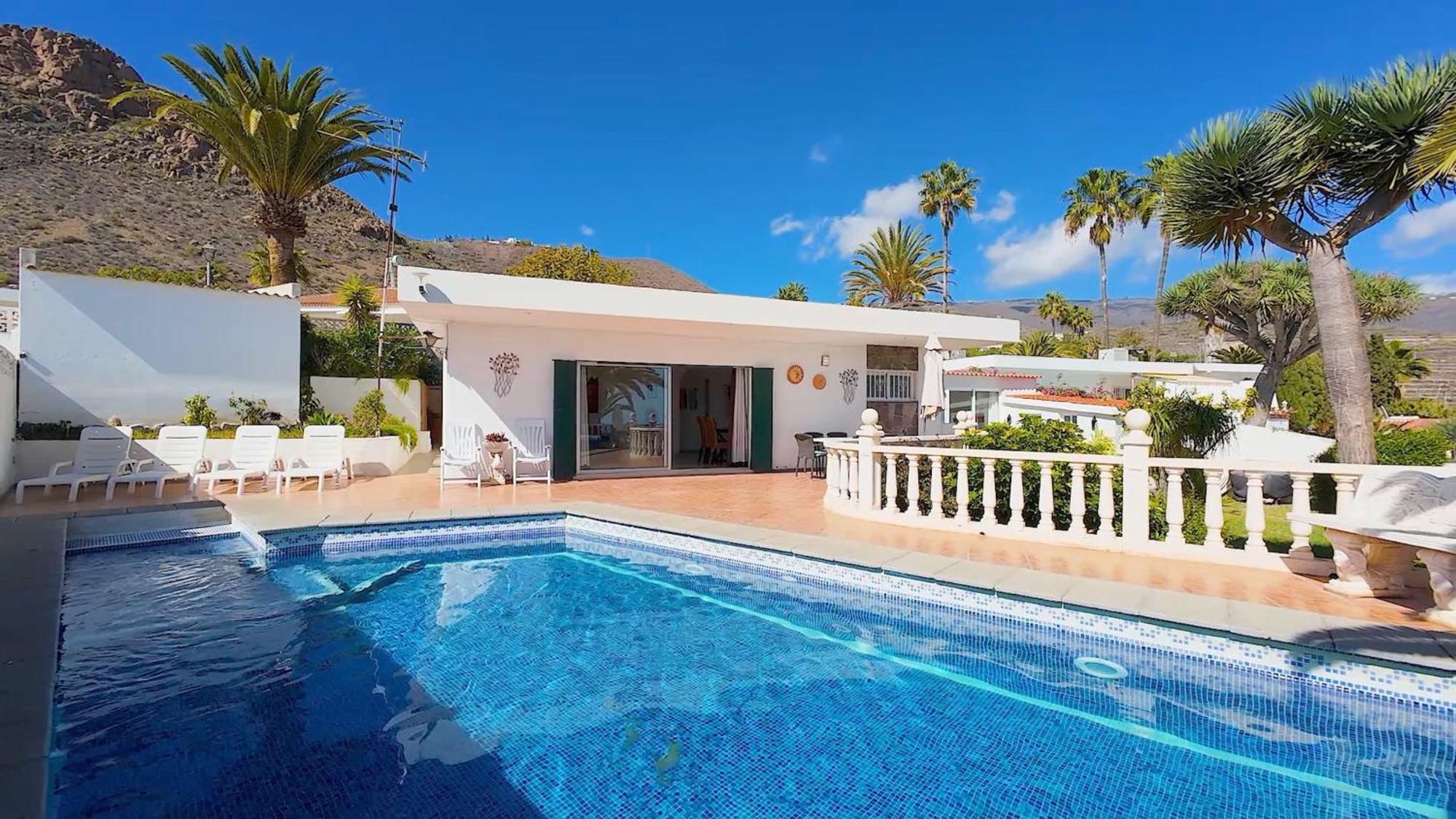 Detached Villa, Private Pool Only 10 Minutes Los Cristianos Valle de San Lorenzo Bagian luar foto